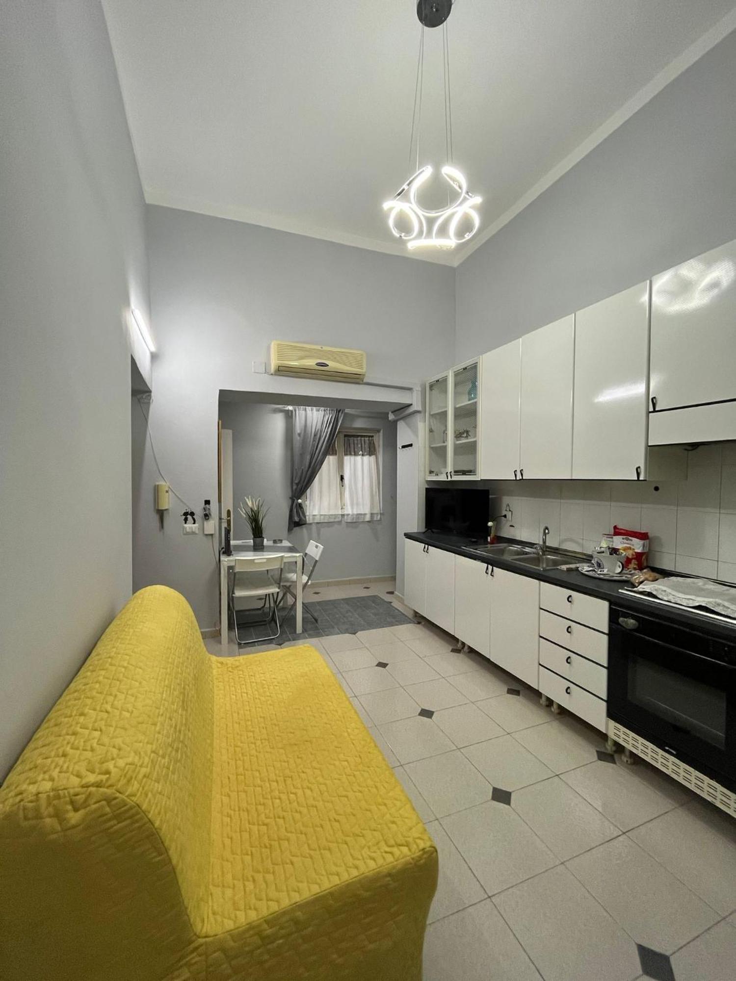 Zimari Apartment Naples Exterior photo